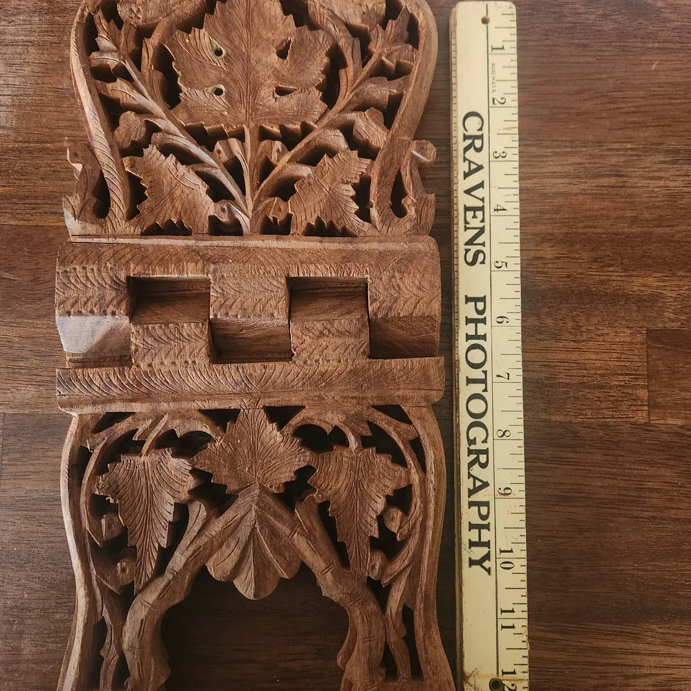 Vintage Wooden Book Stand With Leaf Design - Picture 5 of 6